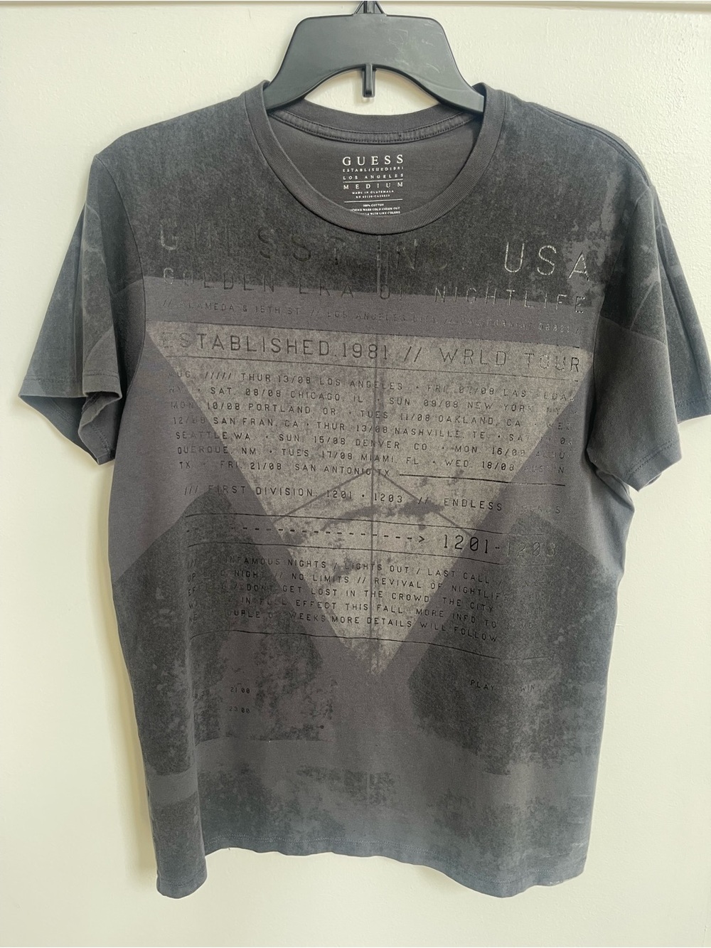 GUESS Men's Charcoal Black Graphic Short Sleeve Tee